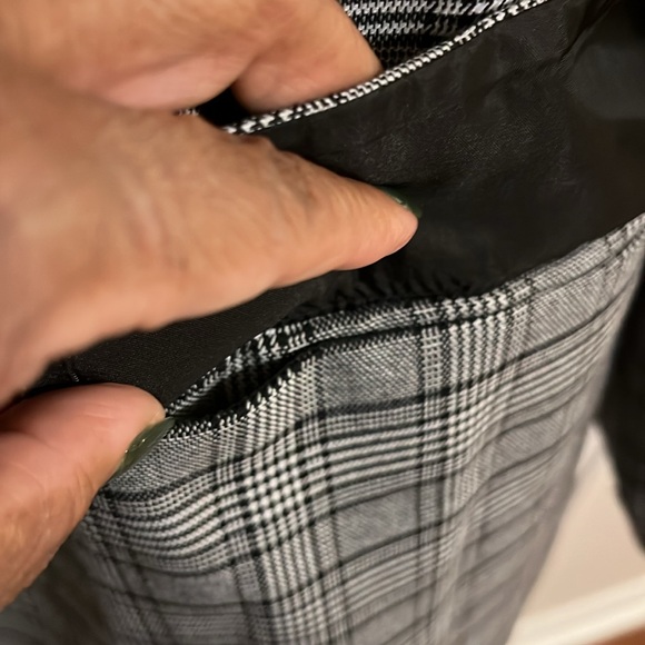 Plus size blazer - Picture 5 of 6